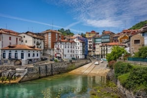 Bilbao: Gaztelugatxe, Bermeo, Mundaka, Gernika, & Wine Tour