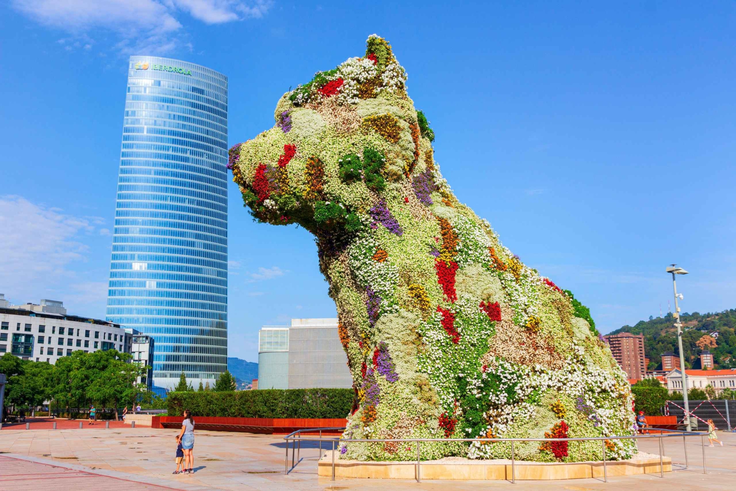 Bilbao: guided walking tour of the city's highlights