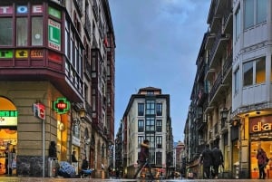 Bilbao: Old Quarter Walking Guided Tour