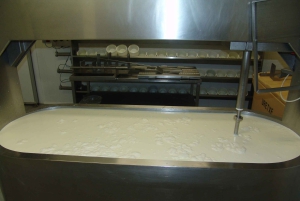 Откройте для себя искусство изготовления сыра Idiazabal в Стране Басков