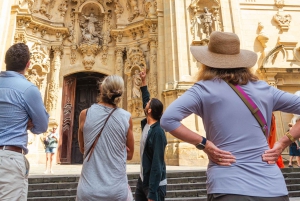 Utforska Gamla stan: historia, kultur och gastronomi i Donostia