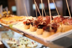 Z Bilbao: Private San Sebastian, Pintxo i Wine Tour