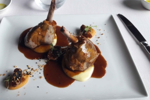 サンセバスティアン発：バスク・フランス海岸線プライベートツアー