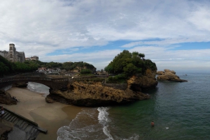 サンセバスティアン発：バスク・フランス海岸線プライベートツアー