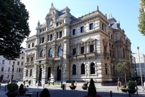 Z San Sebastian: Prywatna wycieczka do Bilbao i Muzeum Guggenheima