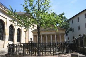 Gaztelugatxe og Gernika-tur fra San Sebastian