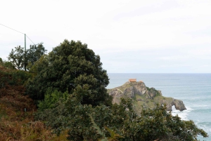 Gaztelugatxe og Gernika-tur fra San Sebastian