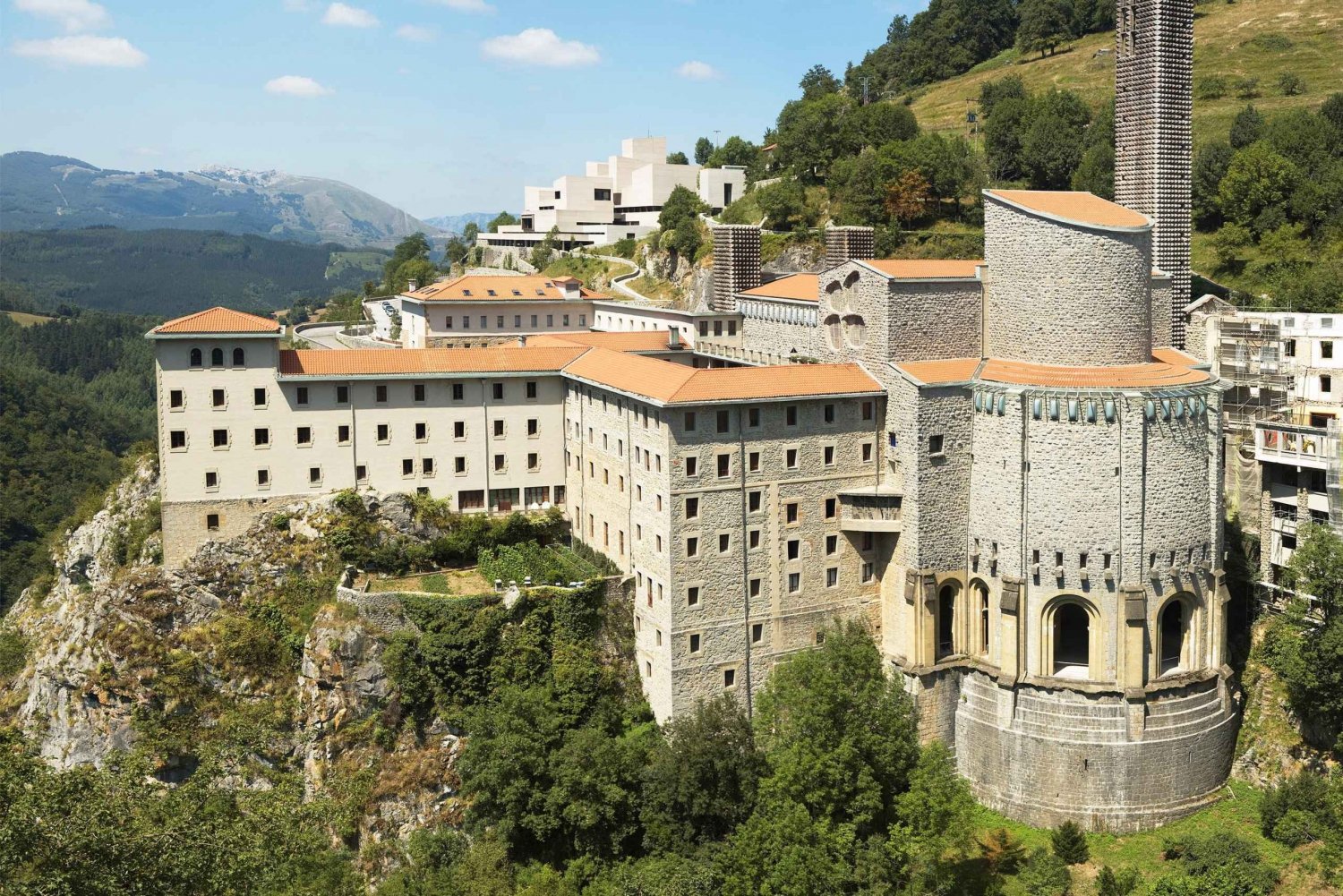 Tur til Oñati og Aranzazu-helligdommen fra San Sebastian