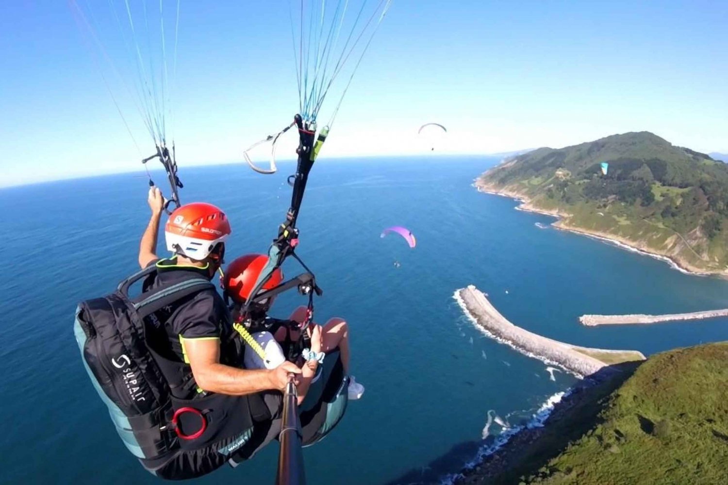 Paragliding in Basque region