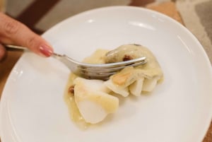 San Sebastian: Authentic Basque Cooking Class