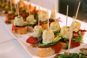 Wycieczka kulinarna po San Sebastian z Pintxos i drinkami z lokalnym przewodnikiem
