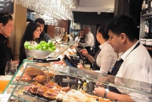 San Sebastián: Pintxo-Tour mit einem Ex-Koch & Wein-Pairings