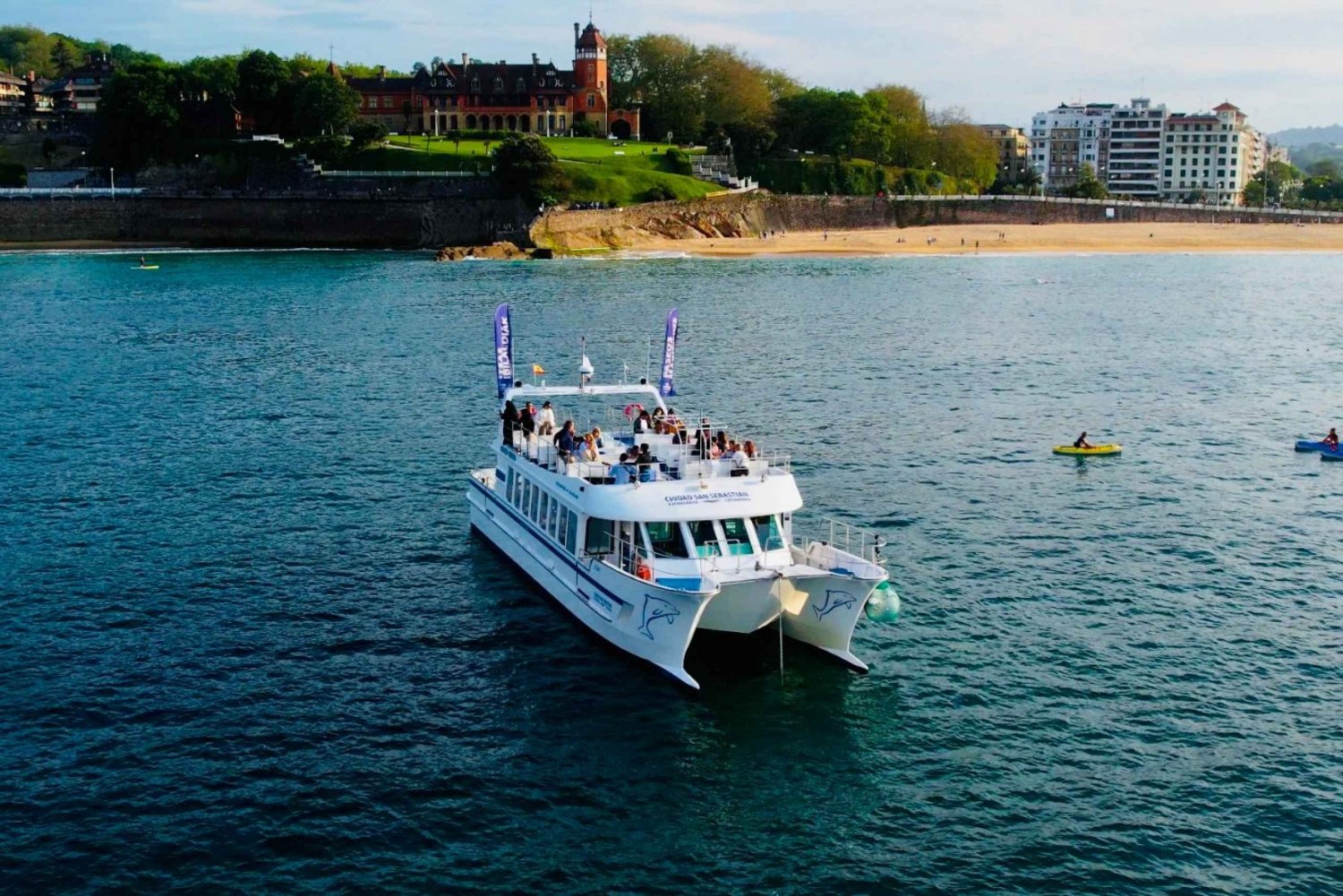 San Sebastian: Panoramic Catamaran Tour of the Bay and Coast