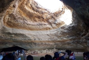 Algarve: Gita in barca alle grotte di Benagil