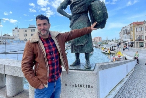 AVEIRO E COSTA NOVA: Private Ganztagestour mit Bootstour ab Porto