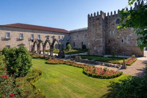Braga: Flexible Walking Tour in Historic Center