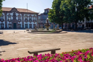 Braga: Flexible Walking Tour in Historic Center