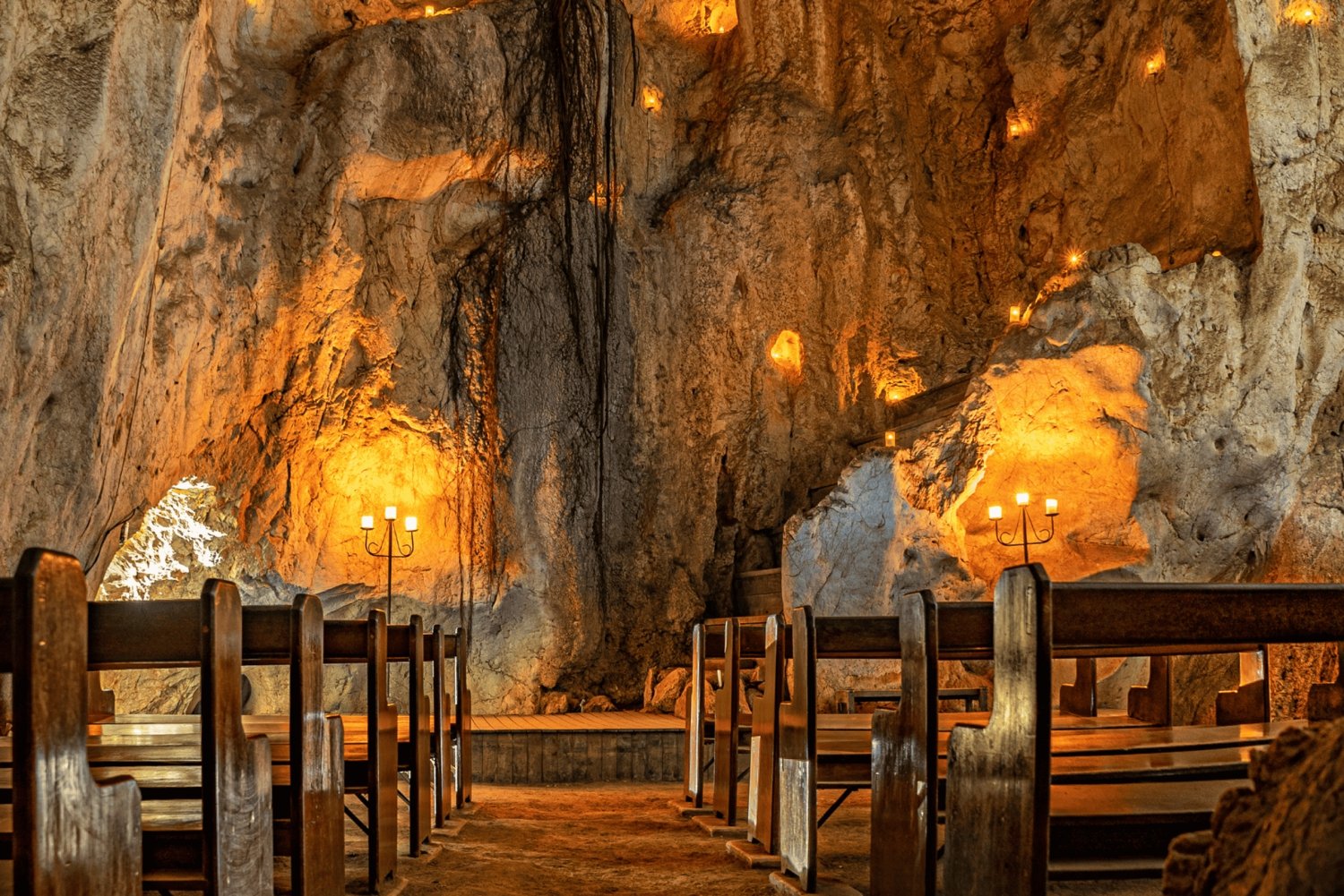 Grotte del Capricorno, Australia: tour della grotta della cattedrale di 45 minuti