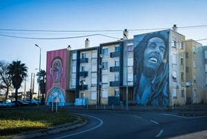 Chaparru`s Street Art Tuk Tuk Tour 3 H