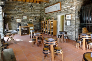 El Duero desde Oporto: cata de añadas en una finca vinícola secreta.