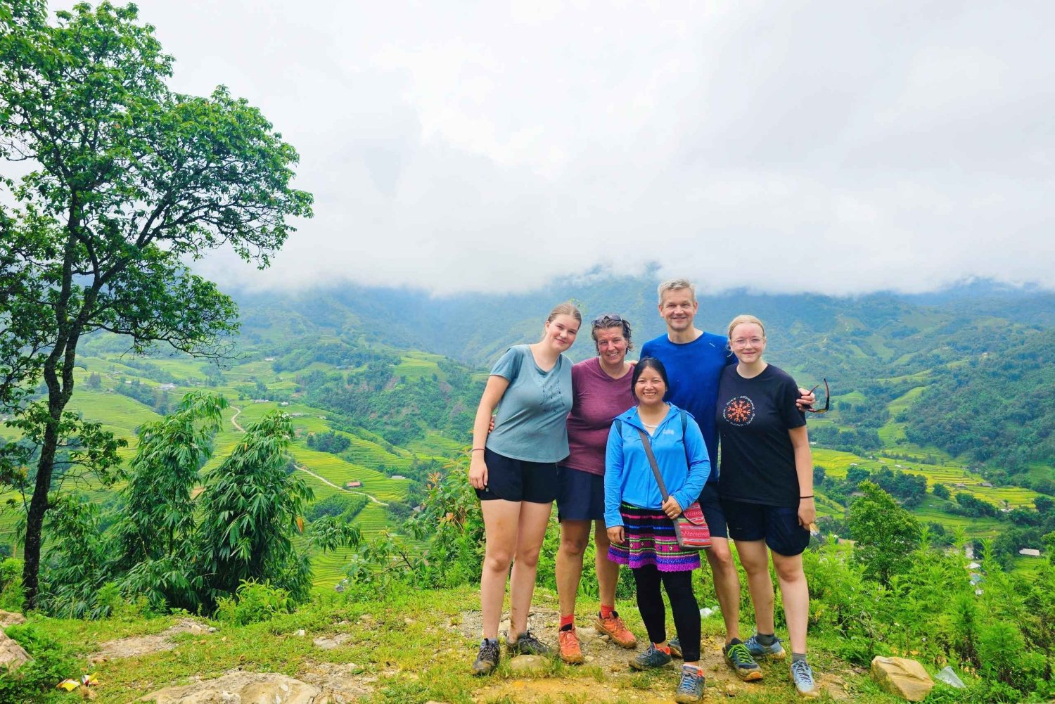Fra Hanoi: 2-dages Sapa Trek-tur - Luksus limousinetransport
