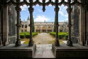 Da Lisbona: Tour Medievale, Batalha, Tomar, Alcobaça, Óbidos