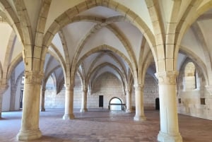 Da Lisbona: Tour Medievale, Batalha, Tomar, Alcobaça, Óbidos