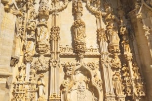 Da Lisbona: Tour Medievale, Batalha, Tomar, Alcobaça, Óbidos