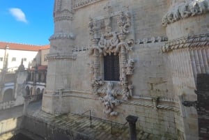 Da Lisbona: Tour Medievale, Batalha, Tomar, Alcobaça, Óbidos