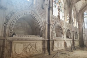 Da Lisbona: Tour Medievale, Batalha, Tomar, Alcobaça, Óbidos