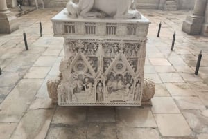 Da Lisbona: Tour Medievale, Batalha, Tomar, Alcobaça, Óbidos