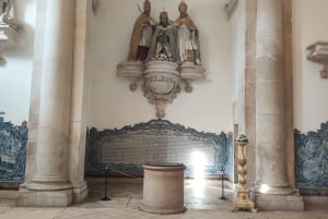 Da Lisbona: Tour Medievale, Batalha, Tomar, Alcobaça, Óbidos