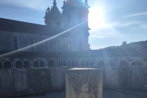 Da Lisbona: Tour Medievale, Batalha, Tomar, Alcobaça, Óbidos