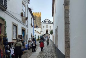 Da Lisbona: Tour Medievale, Batalha, Tomar, Alcobaça, Óbidos