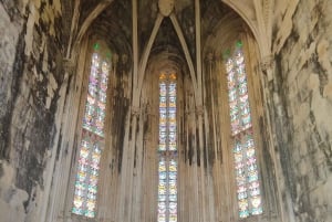 Da Lisbona: Tour Medievale, Batalha, Tomar, Alcobaça, Óbidos