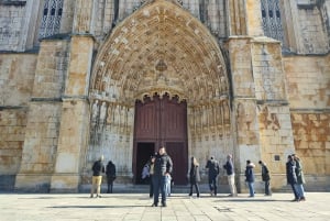 Da Lisbona: Tour Medievale, Batalha, Tomar, Alcobaça, Óbidos