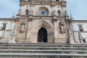 Da Lisbona: Tour Medievale, Batalha, Tomar, Alcobaça, Óbidos