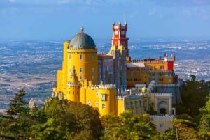 Da Lisbona: Escursione a Sintra, al Palazzo Pena e a Regaleira