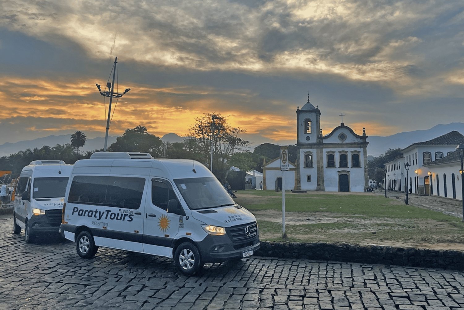 De Paraty: Transporte de/para a Vila de Abrãao na Ilha Grande