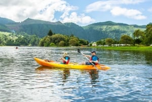 Z Ponta Delgada: Sete Cidades Jeep, Bike, & Kayak Ride