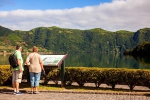 Z Ponta Delgada: Sete Cidades Jeep, Bike, & Kayak Ride