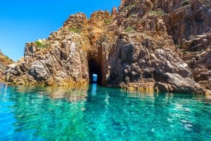 Do Porto: Passeio de barco por Scandola e Girolata