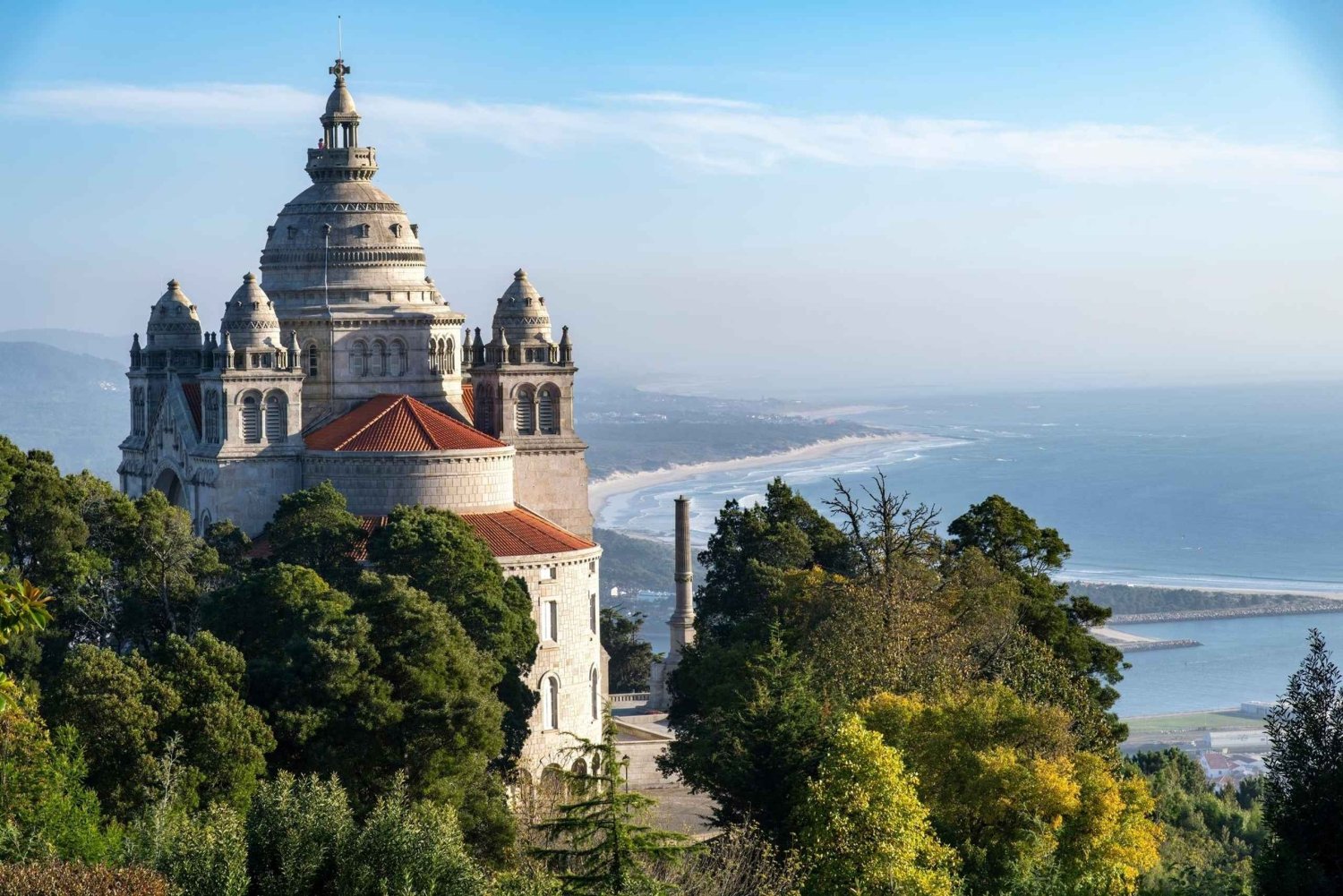Desde Oporto: Excursión de un día a Viana do Castelo, Braga y Guimarães