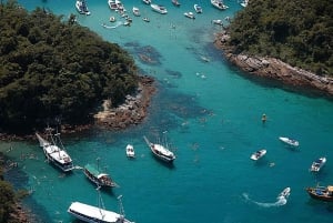 Full tour departing from Angra, with lunch