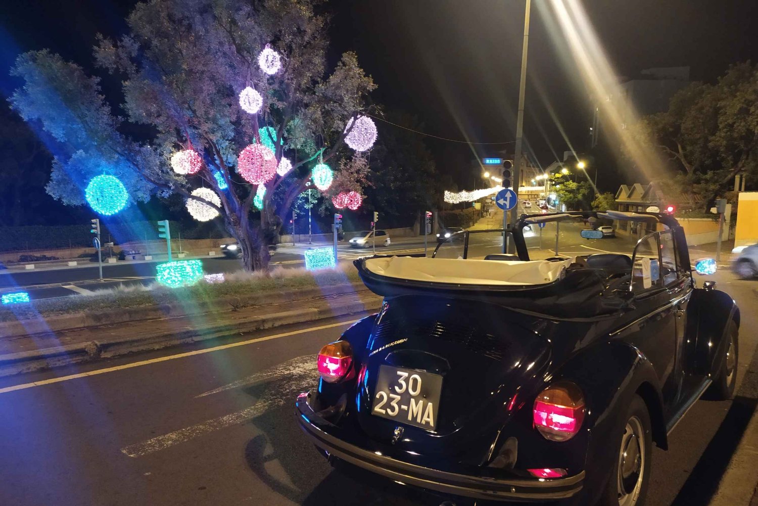 Funchal: Christmas Lights Sightseeing Night Tour