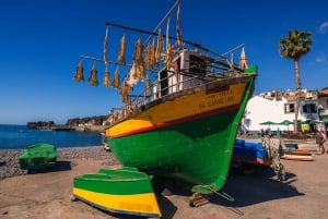 Funchal: Private Customizable Guided Tour by Tuk-Tuk