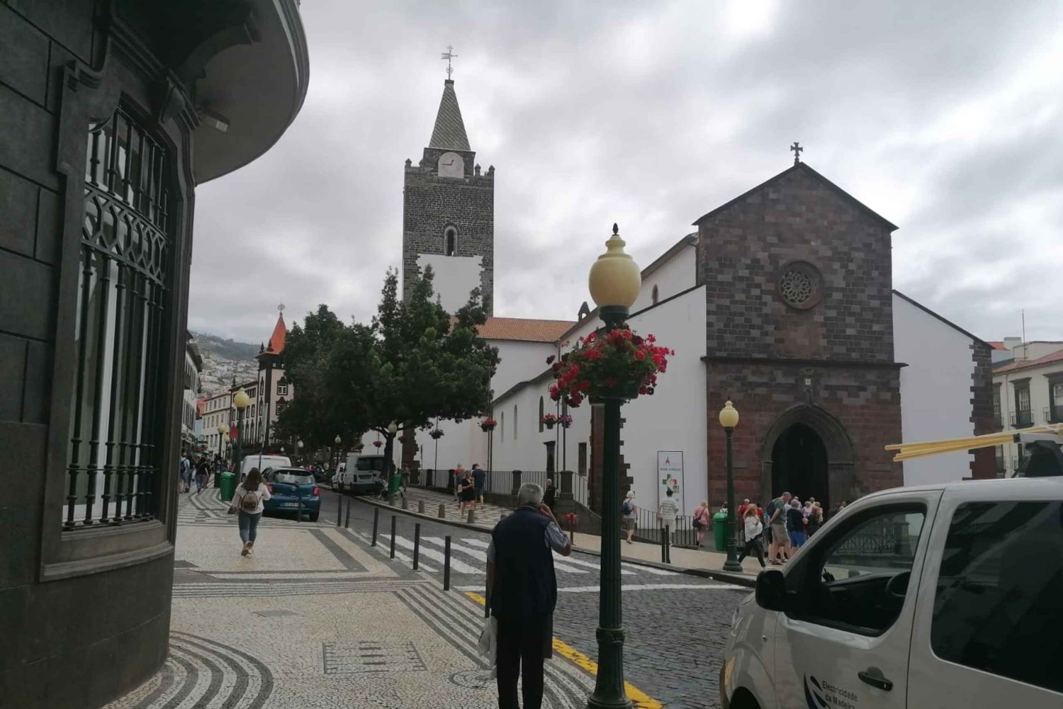 Funchal: Yksityinen opastettu kierros historiallisessa keskustassa Tuk Tukilla