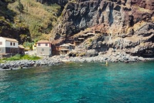 Funchal: Privat båttur i solnedgången – snorkling och paddling 11 pp