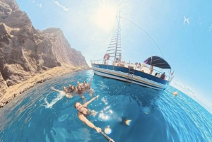 Funchal: Sunset Tour na tradycyjnej Maderze łodzi z napojami