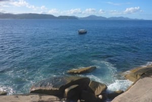 Ilha das Aranhas: Boat Tour with Barbecue
